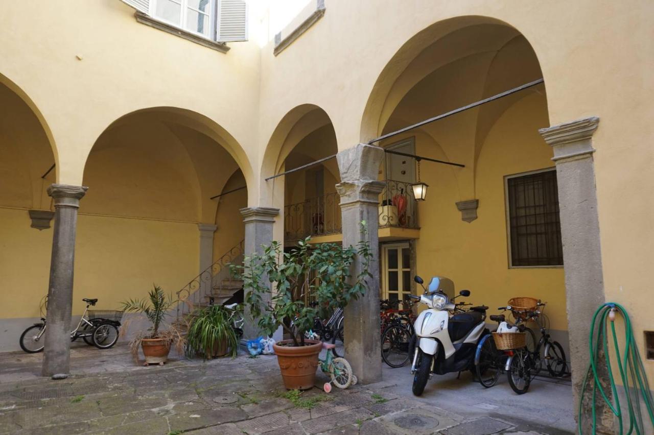 L'Antica Dimora Di Bill Apartamento Lucca Exterior foto